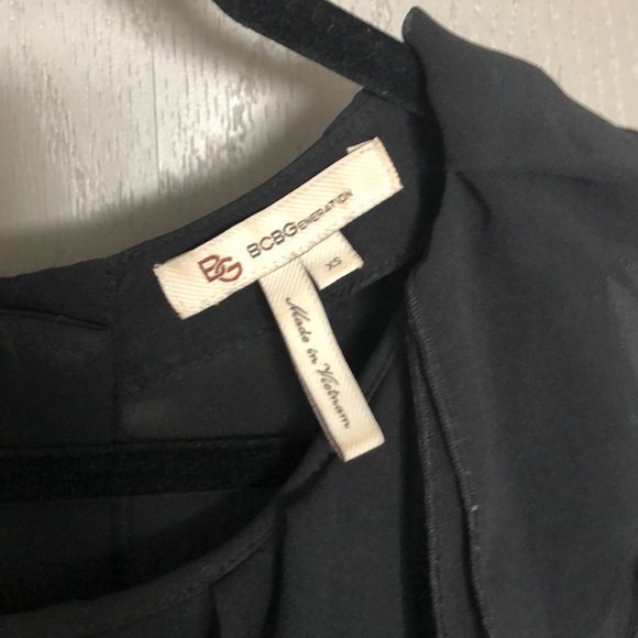 BCBGeneration Blouse Sz XS - Picture 2 of 5
